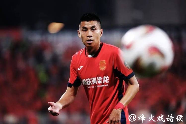 中甲“本土射手王”完成自我救赎，赛前黄希扬私信向余望：不进决赛不准回来